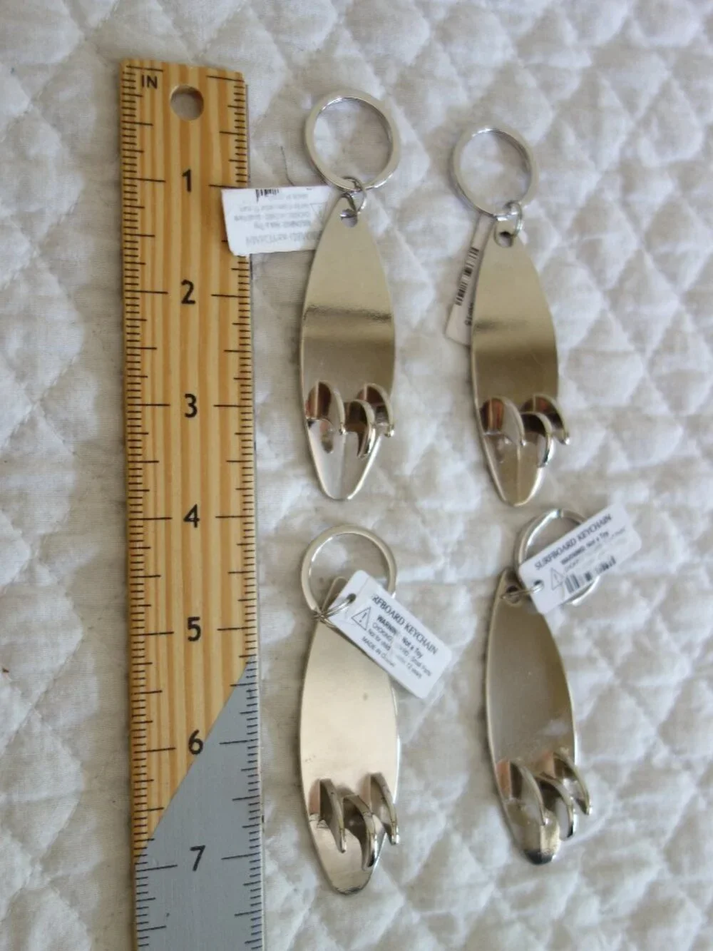 Lot of 4 New $43.56 PACIFIC NORTHWEST, WESTPORT WA Metal Surfboard Key Chains